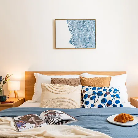 Days - One Bedroom With Balcony, Tv And Netflix * Praga